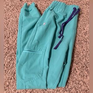 Surgical Green Figs Zamora high rise joggers size Small